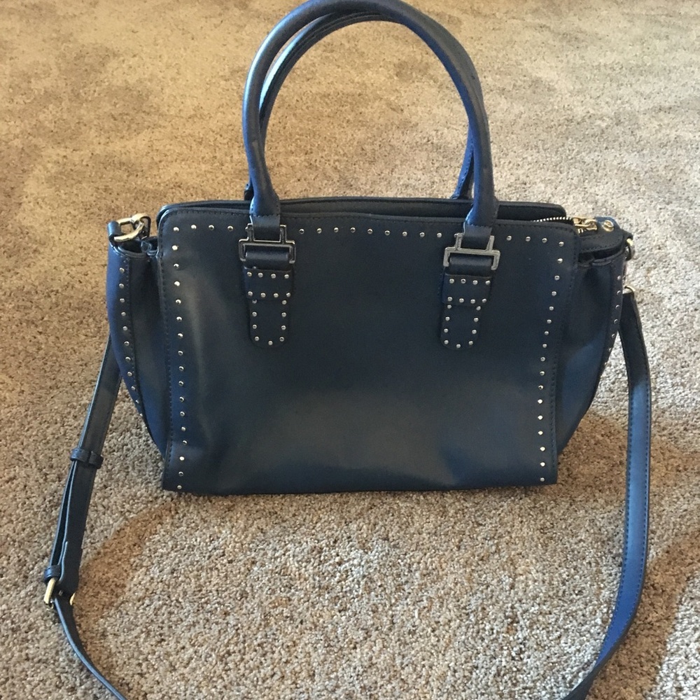 LIKE NEW Mode Luxe Satchel